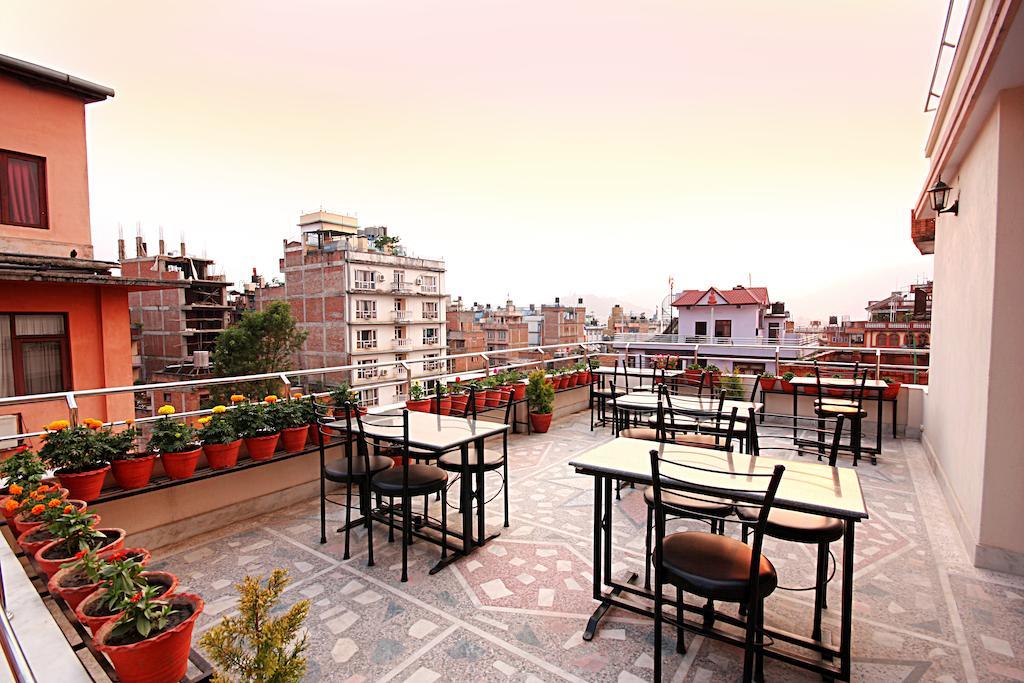 Thamel Grand Hotel Kathmandu Exterior foto