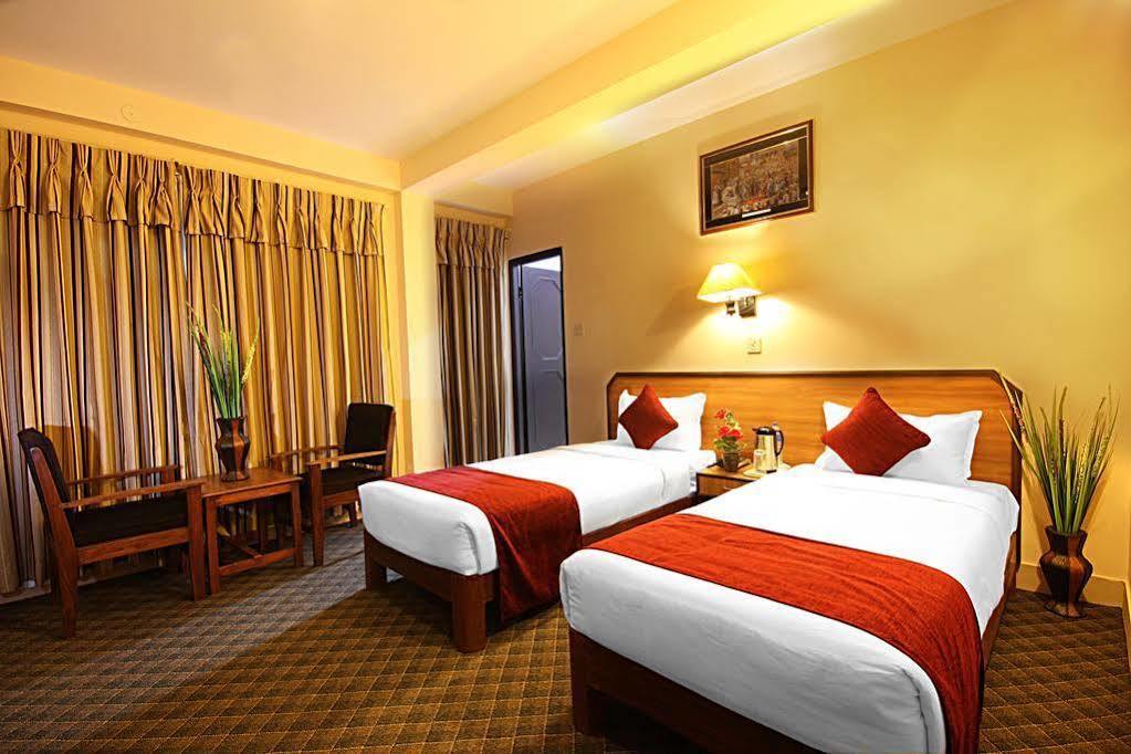 Thamel Grand Hotel Kathmandu Exterior foto